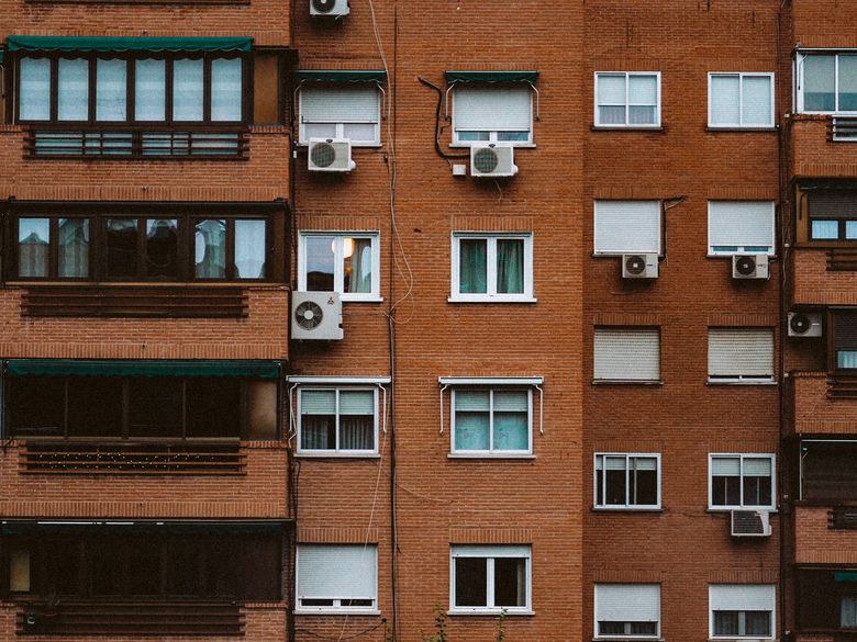 Сколько стоит согласование корзины для кондиционера в центре Москвы?