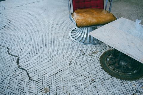 Что такое кожаный пол и чем он отличается от обычного покрытия?