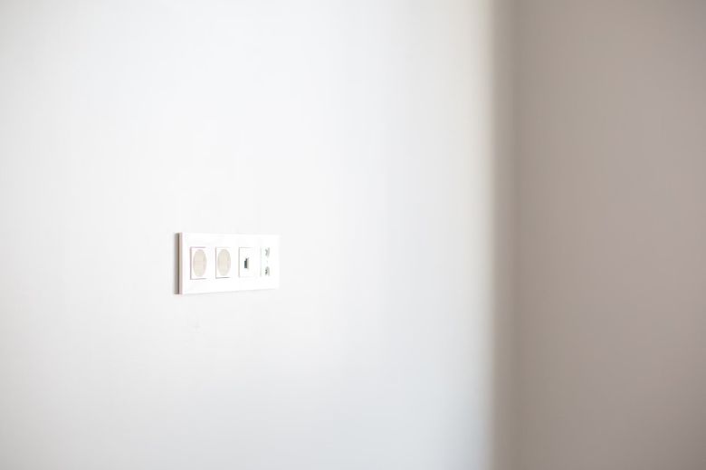 Что такое White Box и какую электрику оставляет застройщик в ЖК «Алиса»