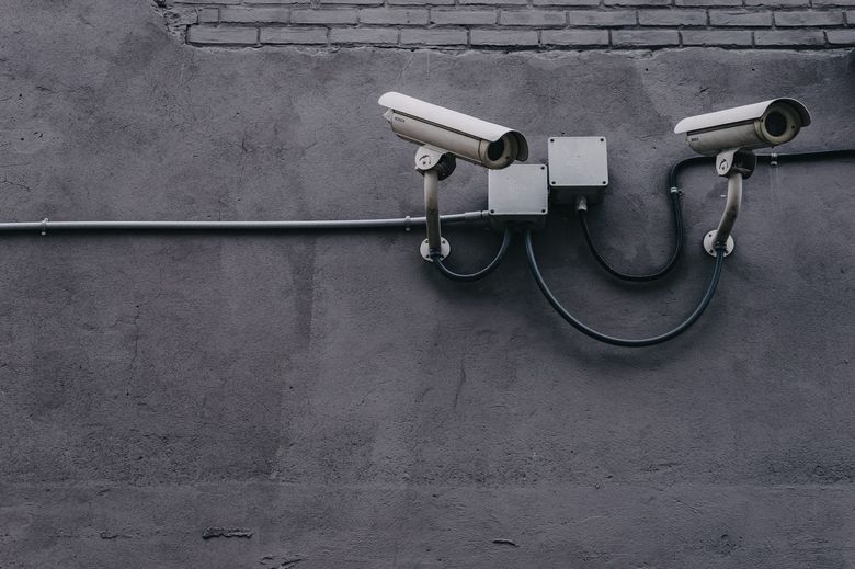 Как выбрать оборудование, чтобы не испортить интерьер: скрытый монтаж, дизайн камер